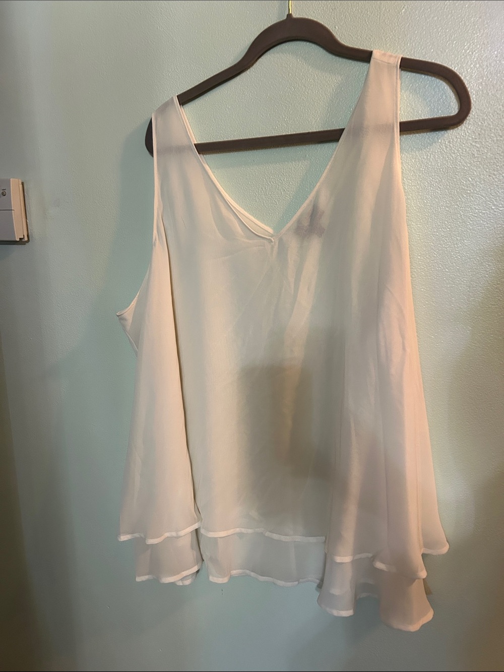 Lane Bryant Cream Layered V‑Neck Chiffon Tank